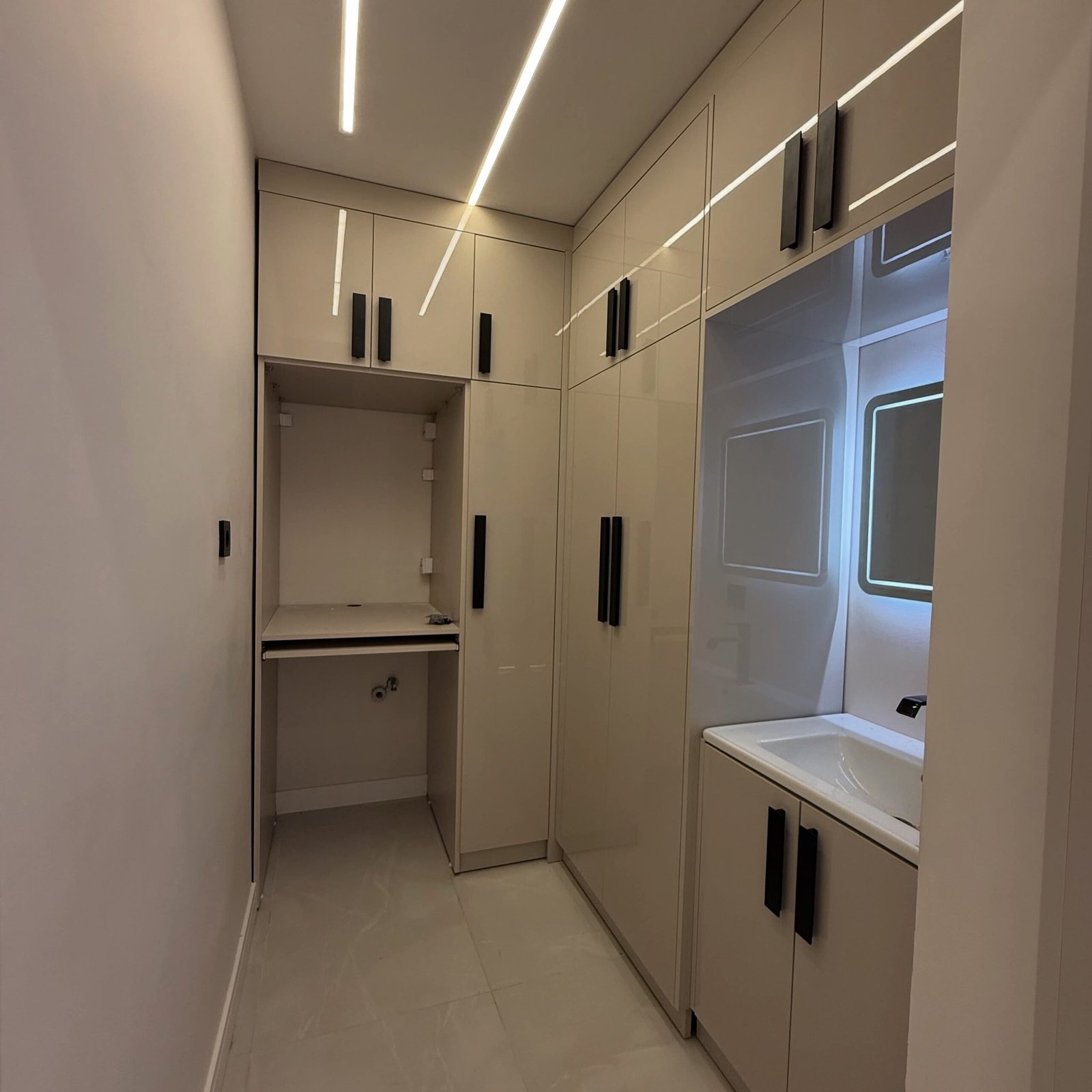 Modular Wardrobes 1